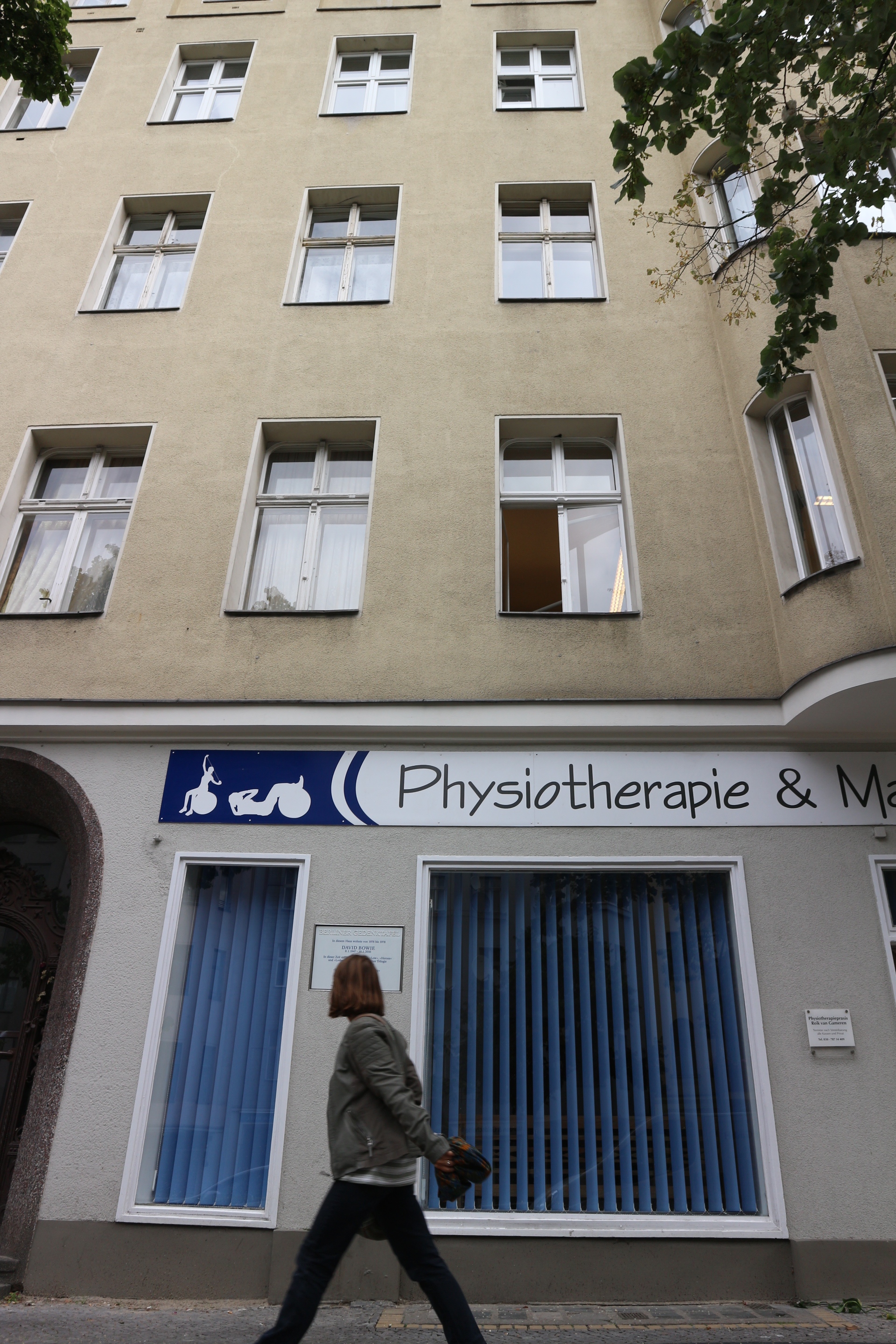 David Bowie's former Berlin apartment. Unique Berlin experience.